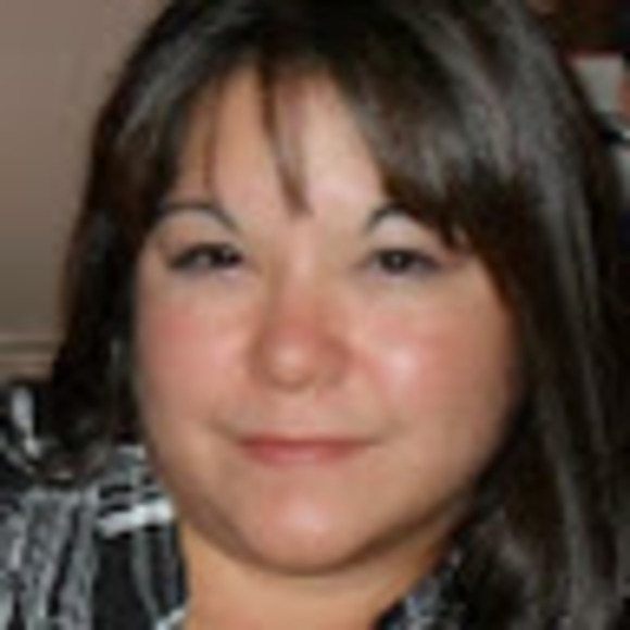 Meet your Posher, Sylvia - Picture 1 of 1